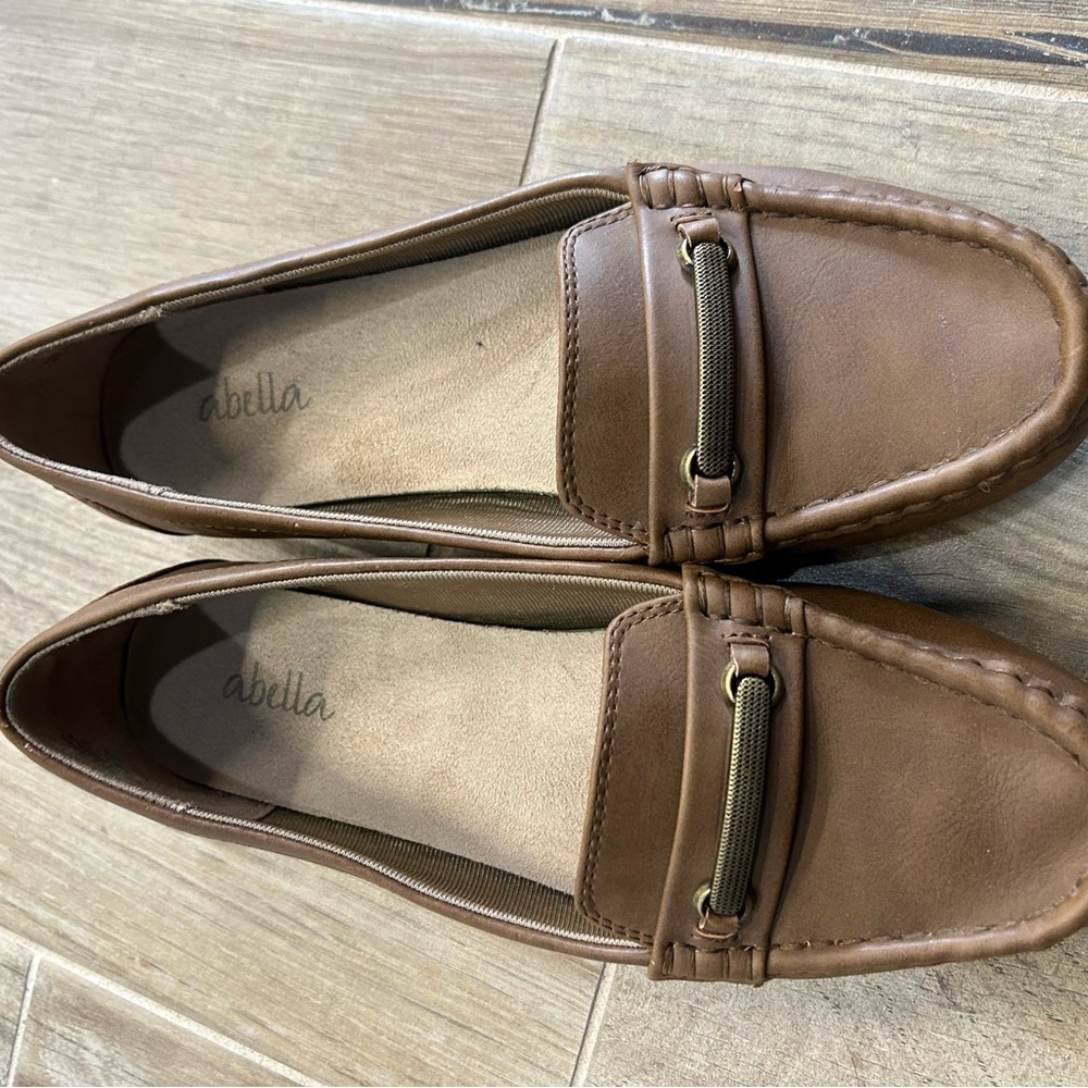 Abella Tan Slip-On Moccasin Loafers with Metal Bit